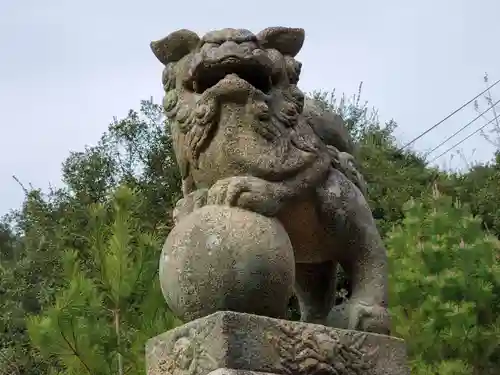 皇后八幡神社の狛犬