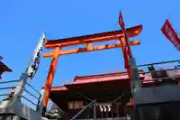 高屋敷稲荷神社の鳥居