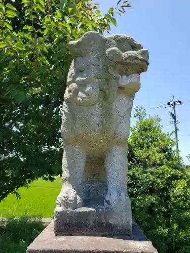 駒方神社の狛犬