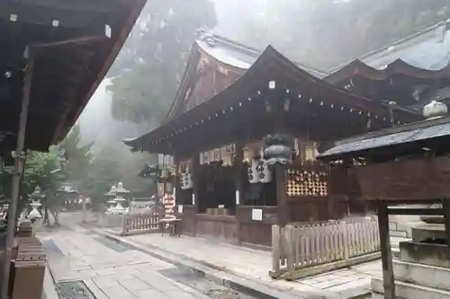日牟禮八幡宮の本殿・本堂