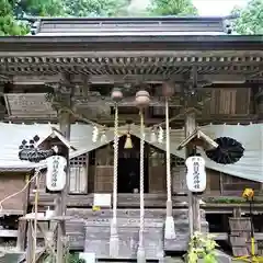 熱日高彦神社の本殿