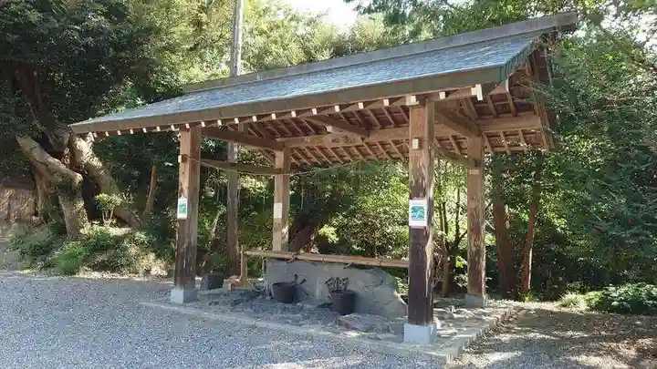 加佐登神社の手水舎