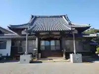 淨漸寺の本殿・本堂