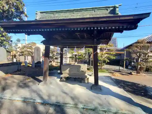 元巣神社の手水舎