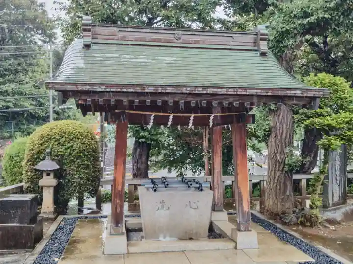 諏訪神社の手水舎