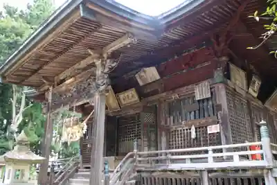 田村神社の本殿・本堂