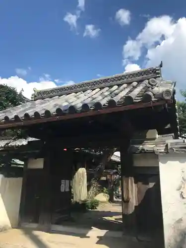 善名称院（真田庵）の山門