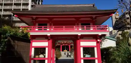 成子天神社の山門・神門
