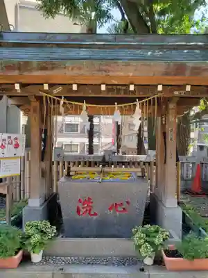 高円寺氷川神社の手水舎