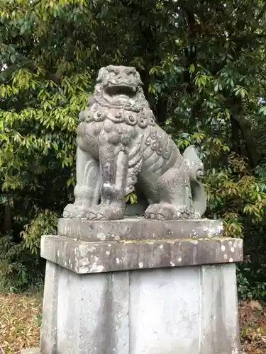 竈山神社の狛犬