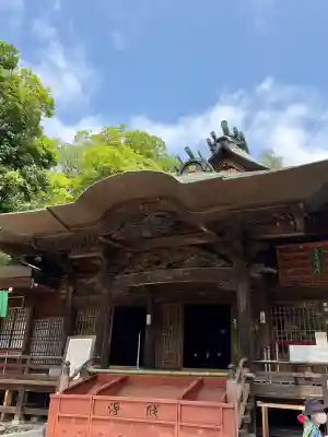 深大寺の{uncategorized: "未分類", other: "その他", undefined: "問題あり", building: "その他建物", grave: "お墓", sacred_gate: "鳥居", guardian: "狛犬", statue: "像", buddha: "仏像", history: "歴史", nature: "自然", garden: "庭園", animal: "動物", pagoda: "塔", temizu: "手水舎", mountain_gate: "山門・神門", sanctuary: "本殿・本堂", subordinate: "末社・摂社", art: "芸術", scenery: "景色", jizo: "地蔵", ema: "絵馬", goshuin: "御朱印", omikuji: "おみくじ", items: "授与品その他", amulet: "お守り", goshuincho: "御朱印帳", eats: "食事", festival: "お祭り", votive_dance: "神楽", shichigosan: "七五三参", wedding: "結婚式", experience: "体験その他", initially: "初詣", around: "周辺", anti_infection: "感染症対策"}