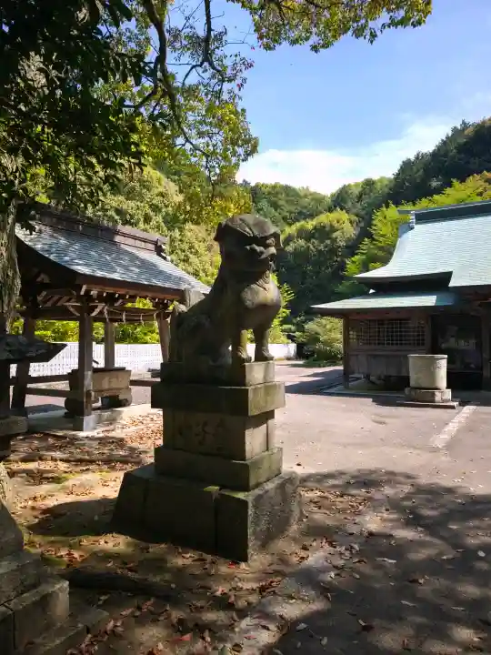 野間神社の{uncategorized: "未分類", other: "その他", undefined: "問題あり", building: "その他建物", grave: "お墓", sacred_gate: "鳥居", guardian: "狛犬", statue: "像", buddha: "仏像", history: "歴史", nature: "自然", garden: "庭園", animal: "動物", pagoda: "塔", temizu: "手水舎", mountain_gate: "山門・神門", sanctuary: "本殿・本堂", subordinate: "末社・摂社", art: "芸術", scenery: "景色", jizo: "地蔵", ema: "絵馬", goshuin: "御朱印", omikuji: "おみくじ", items: "授与品その他", amulet: "お守り", goshuincho: "御朱印帳", eats: "食事", festival: "お祭り", votive_dance: "神楽", shichigosan: "七五三参", wedding: "結婚式", experience: "体験その他", initially: "初詣", around: "周辺", anti_infection: "感染症対策"}