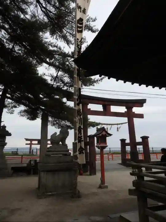 白鬚神社の{uncategorized: "未分類", other: "その他", undefined: "問題あり", building: "その他建物", grave: "お墓", sacred_gate: "鳥居", guardian: "狛犬", statue: "像", buddha: "仏像", history: "歴史", nature: "自然", garden: "庭園", animal: "動物", pagoda: "塔", temizu: "手水舎", mountain_gate: "山門・神門", sanctuary: "本殿・本堂", subordinate: "末社・摂社", art: "芸術", scenery: "景色", jizo: "地蔵", ema: "絵馬", goshuin: "御朱印", omikuji: "おみくじ", items: "授与品その他", amulet: "お守り", goshuincho: "御朱印帳", eats: "食事", festival: "お祭り", votive_dance: "神楽", shichigosan: "七五三参", wedding: "結婚式", experience: "体験その他", initially: "初詣", around: "周辺", anti_infection: "感染症対策"}