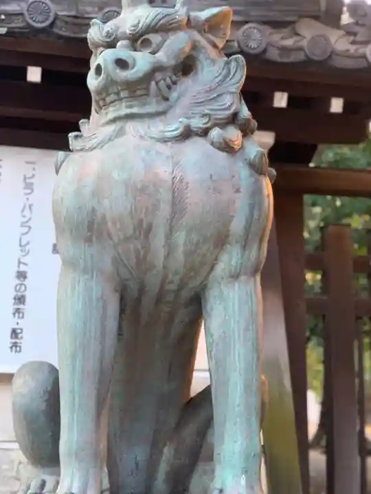 靖國神社の狛犬