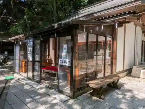賢見神社の{uncategorized: "未分類", other: "その他", undefined: "問題あり", building: "その他建物", grave: "お墓", sacred_gate: "鳥居", guardian: "狛犬", statue: "像", buddha: "仏像", history: "歴史", nature: "自然", garden: "庭園", animal: "動物", pagoda: "塔", temizu: "手水舎", mountain_gate: "山門・神門", sanctuary: "本殿・本堂", subordinate: "末社・摂社", art: "芸術", scenery: "景色", jizo: "地蔵", ema: "絵馬", goshuin: "御朱印", omikuji: "おみくじ", items: "授与品その他", amulet: "お守り", goshuincho: "御朱印帳", eats: "食事", festival: "お祭り", votive_dance: "神楽", shichigosan: "七五三参", wedding: "結婚式", experience: "体験その他", initially: "初詣", around: "周辺", anti_infection: "感染症対策"}
