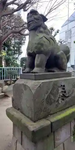 秋葉神社の狛犬