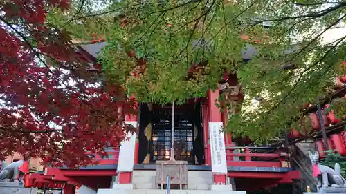 市谷亀岡八幡宮の末社