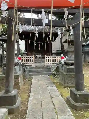 靍護稲荷神社の{uncategorized: "未分類", other: "その他", undefined: "問題あり", building: "その他建物", grave: "お墓", sacred_gate: "鳥居", guardian: "狛犬", statue: "像", buddha: "仏像", history: "歴史", nature: "自然", garden: "庭園", animal: "動物", pagoda: "塔", temizu: "手水舎", mountain_gate: "山門・神門", sanctuary: "本殿・本堂", subordinate: "末社・摂社", art: "芸術", scenery: "景色", jizo: "地蔵", ema: "絵馬", goshuin: "御朱印", omikuji: "おみくじ", items: "授与品その他", amulet: "お守り", goshuincho: "御朱印帳", eats: "食事", festival: "お祭り", votive_dance: "神楽", shichigosan: "七五三参", wedding: "結婚式", experience: "体験その他", initially: "初詣", around: "周辺", anti_infection: "感染症対策"}