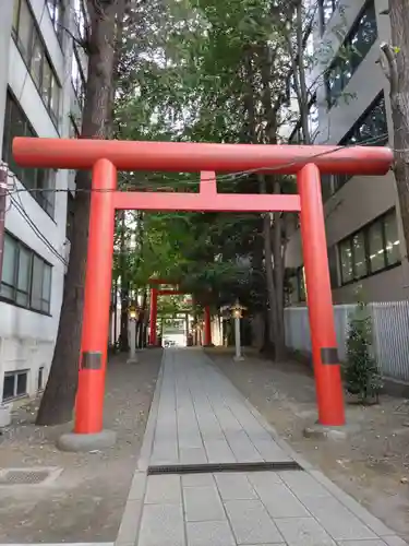 花園神社の鳥居