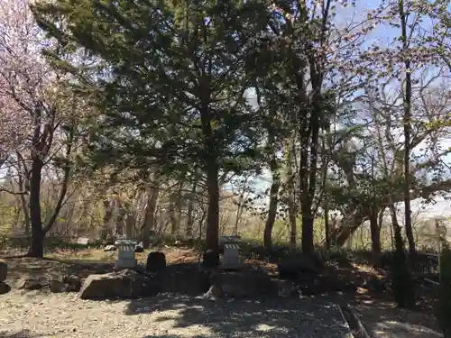 千歳神社の末社