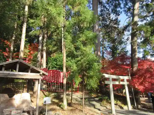 事任八幡宮の末社・摂社