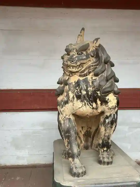 美濃國一宮 南宮大社の{uncategorized: "未分類", other: "その他", undefined: "問題あり", building: "その他建物", grave: "お墓", sacred_gate: "鳥居", guardian: "狛犬", statue: "像", buddha: "仏像", history: "歴史", nature: "自然", garden: "庭園", animal: "動物", pagoda: "塔", temizu: "手水舎", mountain_gate: "山門・神門", sanctuary: "本殿・本堂", subordinate: "末社・摂社", art: "芸術", scenery: "景色", jizo: "地蔵", ema: "絵馬", goshuin: "御朱印", omikuji: "おみくじ", items: "授与品その他", amulet: "お守り", goshuincho: "御朱印帳", eats: "食事", festival: "お祭り", votive_dance: "神楽", shichigosan: "七五三参", wedding: "結婚式", experience: "体験その他", initially: "初詣", around: "周辺", anti_infection: "感染症対策"}