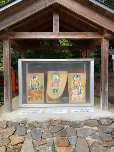 新熊野神社の仏像