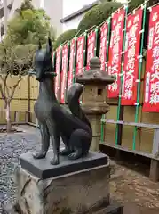 瘡守稲荷(清岸寺境内社)の狛犬