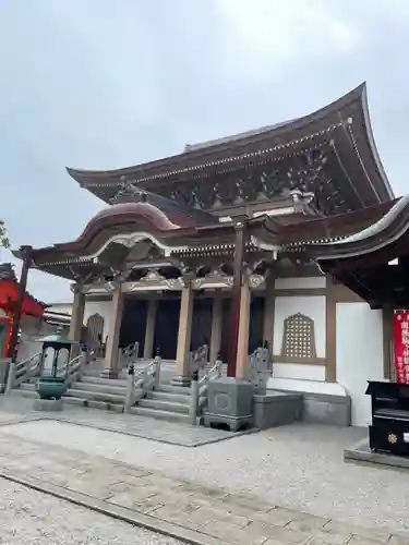 海泉寺の本殿・本堂