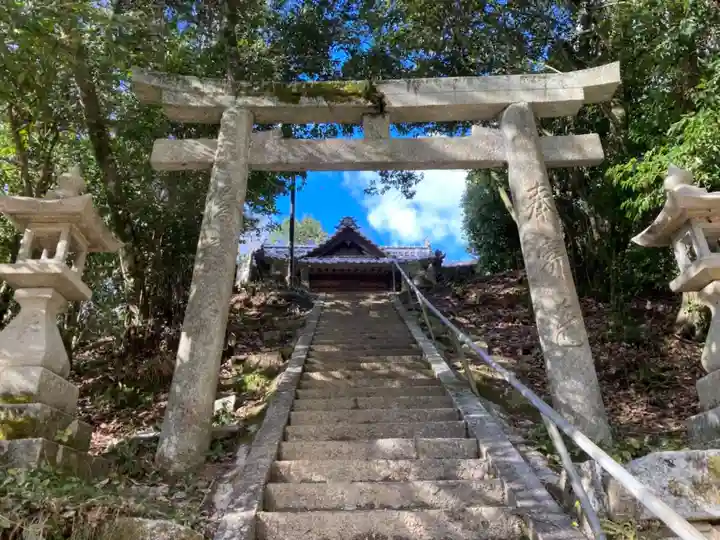 山神社の鳥居