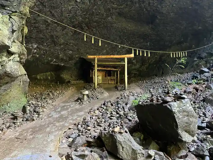 天安河原宮(宮崎県)