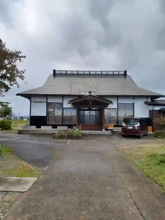 常楽寺の本殿・本堂