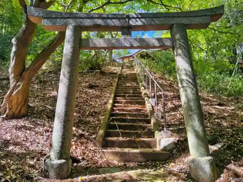 宇氣比神社の鳥居