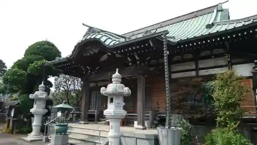 東泉寺の本殿・本堂