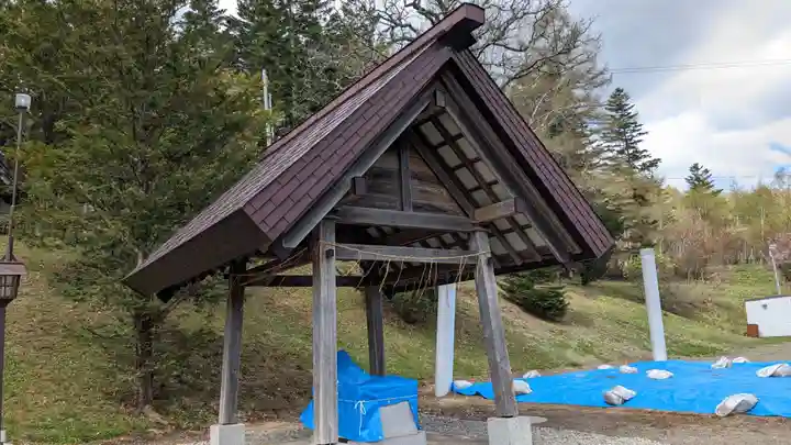 茂岩神社の鳥居