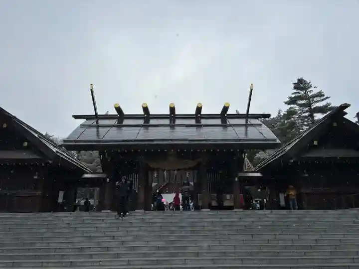 北海道神宮の山門・神門