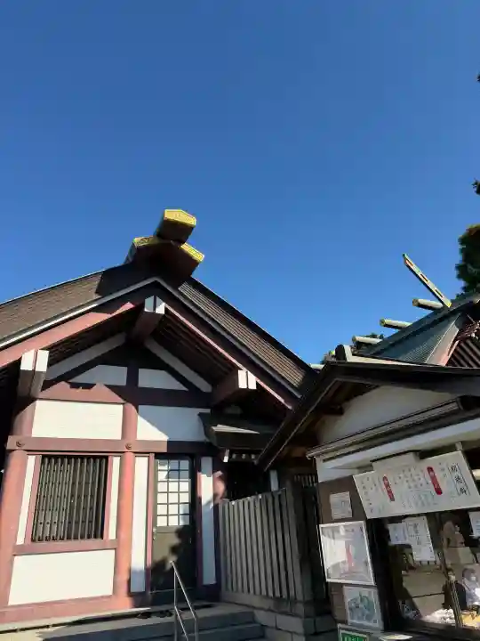 杉山神社の{uncategorized: "未分類", other: "その他", undefined: "問題あり", building: "その他建物", grave: "お墓", sacred_gate: "鳥居", guardian: "狛犬", statue: "像", buddha: "仏像", history: "歴史", nature: "自然", garden: "庭園", animal: "動物", pagoda: "塔", temizu: "手水舎", mountain_gate: "山門・神門", sanctuary: "本殿・本堂", subordinate: "末社・摂社", art: "芸術", scenery: "景色", jizo: "地蔵", ema: "絵馬", goshuin: "御朱印", omikuji: "おみくじ", items: "授与品その他", amulet: "お守り", goshuincho: "御朱印帳", eats: "食事", festival: "お祭り", votive_dance: "神楽", shichigosan: "七五三参", wedding: "結婚式", experience: "体験その他", initially: "初詣", around: "周辺", anti_infection: "感染症対策"}