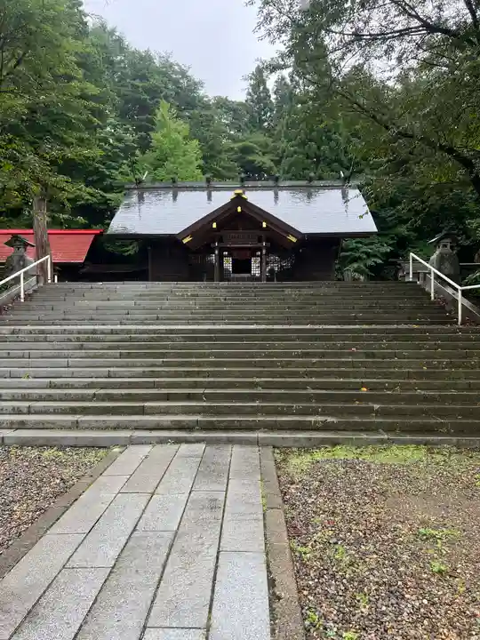 岩手護國神社の本殿・本堂