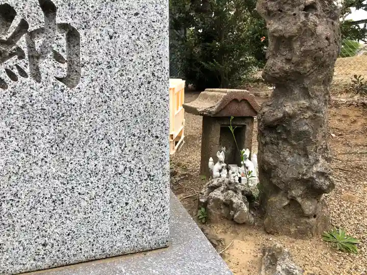 玉姫稲荷大明神の末社・摂社