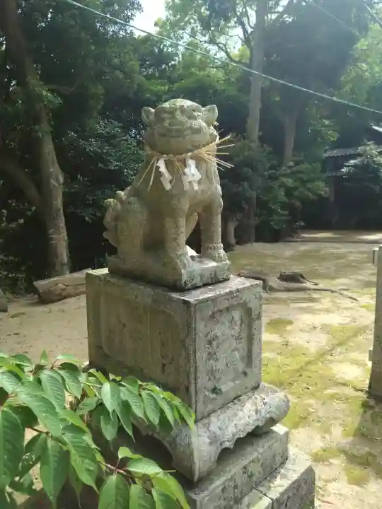 長尾八幡宮の{uncategorized: "未分類", other: "その他", undefined: "問題あり", building: "その他建物", grave: "お墓", sacred_gate: "鳥居", guardian: "狛犬", statue: "像", buddha: "仏像", history: "歴史", nature: "自然", garden: "庭園", animal: "動物", pagoda: "塔", temizu: "手水舎", mountain_gate: "山門・神門", sanctuary: "本殿・本堂", subordinate: "末社・摂社", art: "芸術", scenery: "景色", jizo: "地蔵", ema: "絵馬", goshuin: "御朱印", omikuji: "おみくじ", items: "授与品その他", amulet: "お守り", goshuincho: "御朱印帳", eats: "食事", festival: "お祭り", votive_dance: "神楽", shichigosan: "七五三参", wedding: "結婚式", experience: "体験その他", initially: "初詣", around: "周辺", anti_infection: "感染症対策"}