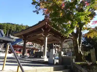 久遠寺の手水舎