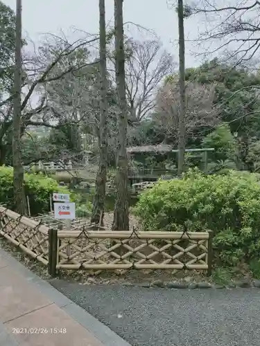 東郷神社の庭園