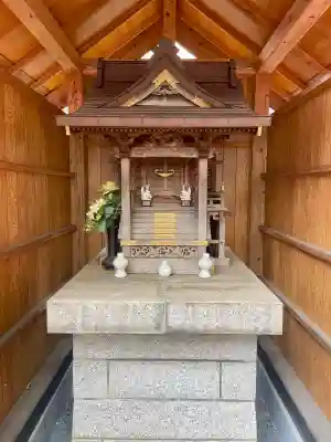 豊川稲荷分霊社の{uncategorized: "未分類", other: "その他", undefined: "問題あり", building: "その他建物", grave: "お墓", sacred_gate: "鳥居", guardian: "狛犬", statue: "像", buddha: "仏像", history: "歴史", nature: "自然", garden: "庭園", animal: "動物", pagoda: "塔", temizu: "手水舎", mountain_gate: "山門・神門", sanctuary: "本殿・本堂", subordinate: "末社・摂社", art: "芸術", scenery: "景色", jizo: "地蔵", ema: "絵馬", goshuin: "御朱印", omikuji: "おみくじ", items: "授与品その他", amulet: "お守り", goshuincho: "御朱印帳", eats: "食事", festival: "お祭り", votive_dance: "神楽", shichigosan: "七五三参", wedding: "結婚式", experience: "体験その他", initially: "初詣", around: "周辺", anti_infection: "感染症対策"}