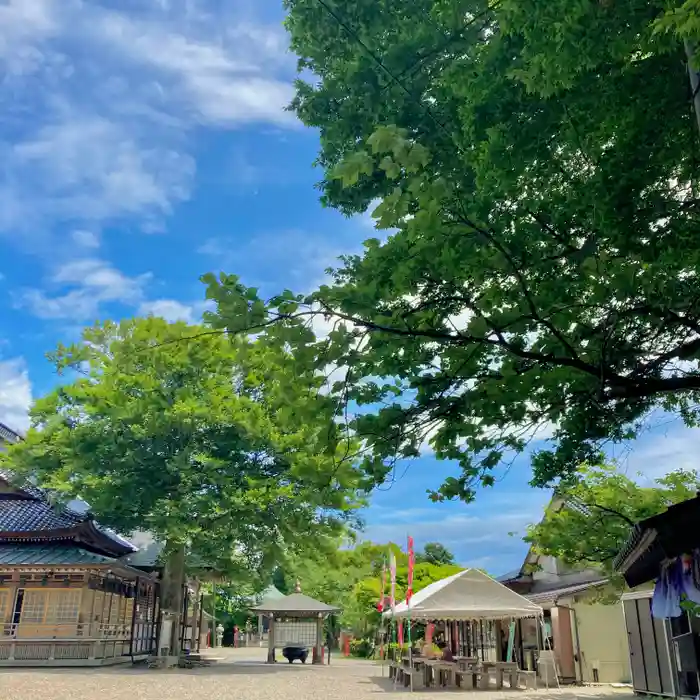 倶利迦羅不動寺山頂本堂の建物その他