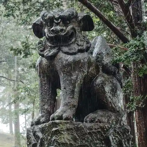 幌内神社の狛犬