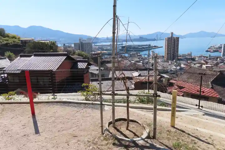 照日神社の周辺