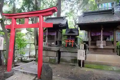 北澤八幡神社の末社・摂社