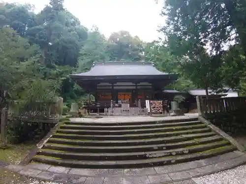 武蔵二宮 金鑚神社の本殿・本堂