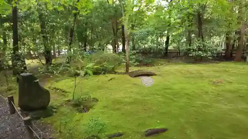 野宮神社の庭園