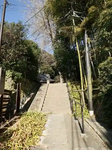 蛇苦止明神（蛇苦止堂）の{uncategorized: "未分類", other: "その他", undefined: "問題あり", building: "その他建物", grave: "お墓", sacred_gate: "鳥居", guardian: "狛犬", statue: "像", buddha: "仏像", history: "歴史", nature: "自然", garden: "庭園", animal: "動物", pagoda: "塔", temizu: "手水舎", mountain_gate: "山門・神門", sanctuary: "本殿・本堂", subordinate: "末社・摂社", art: "芸術", scenery: "景色", jizo: "地蔵", ema: "絵馬", goshuin: "御朱印", omikuji: "おみくじ", items: "授与品その他", amulet: "お守り", goshuincho: "御朱印帳", eats: "食事", festival: "お祭り", votive_dance: "神楽", shichigosan: "七五三参", wedding: "結婚式", experience: "体験その他", initially: "初詣", around: "周辺", anti_infection: "感染症対策"}